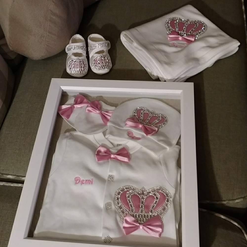 Custom Onsie Sleeper Layette Photoshoot Newborn